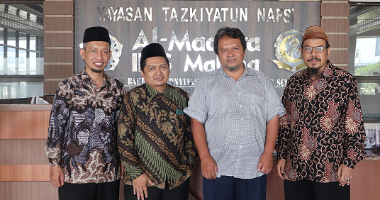 YPAS dan Al-Maahira IIBS Malang Saling Menginspirasi